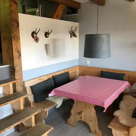 Chalet Tschuggen 7 Blatten (Lotschen)